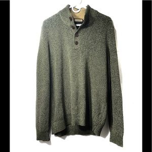 G.H Bass &Co. Sweater